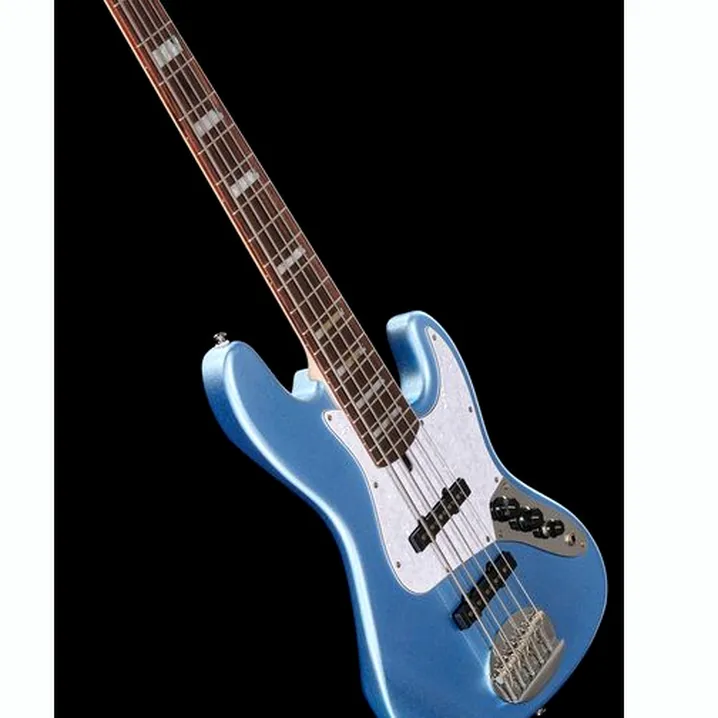 Il basso Lakland Skyline 55-60 Custom 5 LPB: Prova, Recensione e Confronto