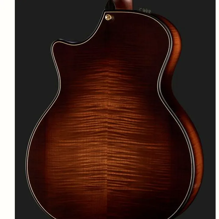 La chitarra Taylor 614Ce Builders Edition NT V-C: Confronto, Test e Recensione