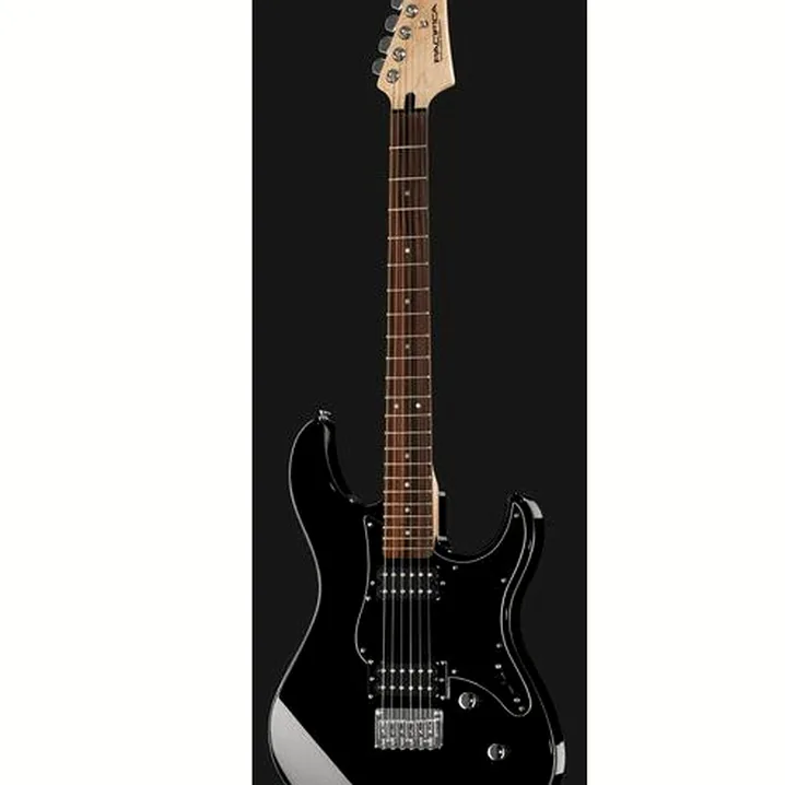 La chitarra Yamaha Pacifica 120H BK – Prova e Recensione