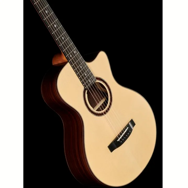 Lakewood A-32 CP: Test e Recensioni