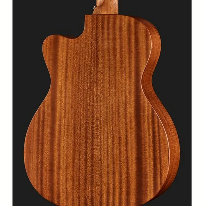 Martin Guitars 000CJr-10E Sitka Sapele Confronto, Test e Recensioni