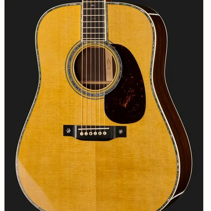 Martin Guitars D-42: Test e Recensioni