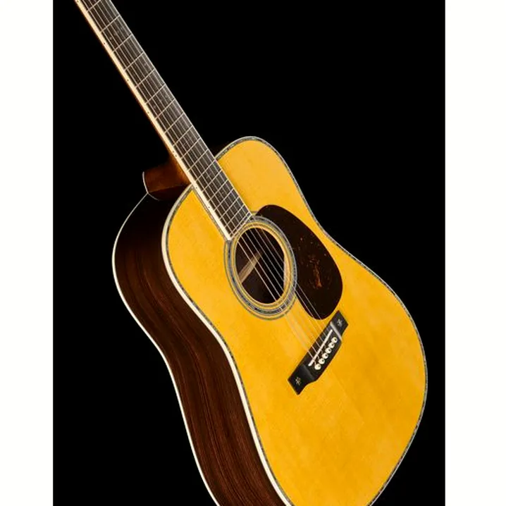 Martin Guitars D-42: Test e Recensioni