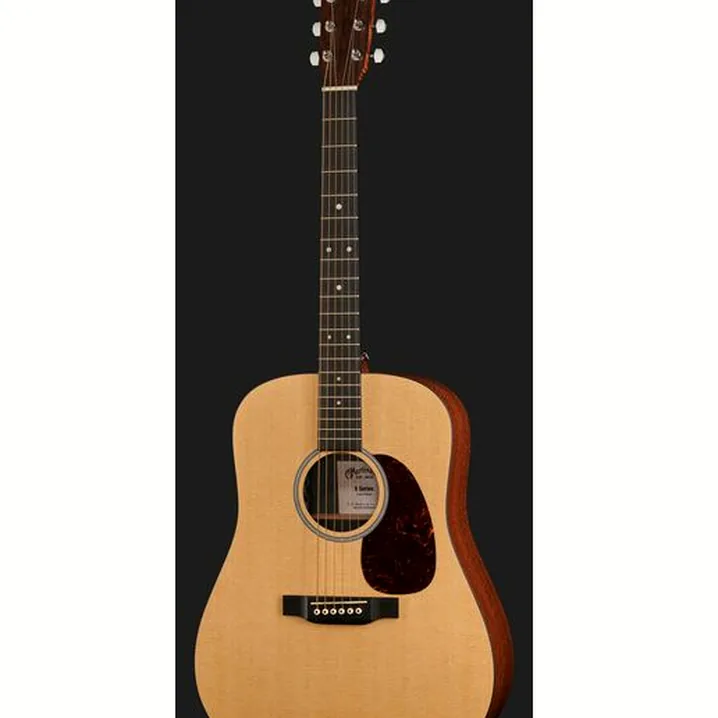Martin Guitars DX1E-04 Spruce Test, Comparativo, Recensioni