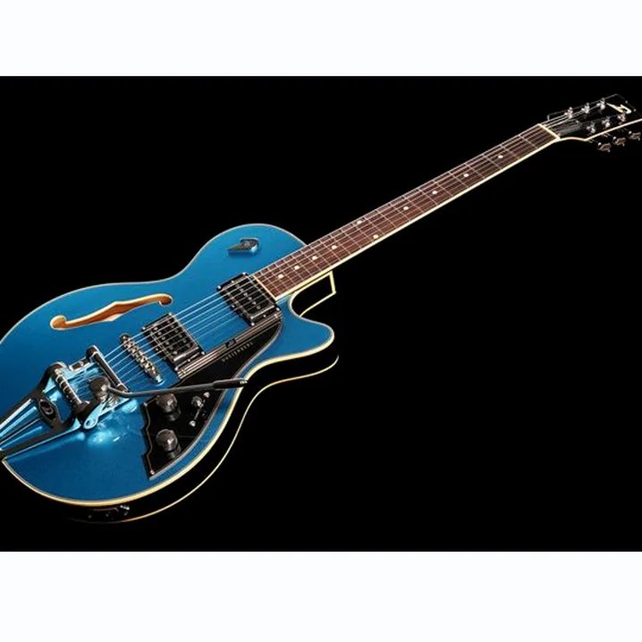 Recensione della chitarra Duesenberg Starplayer III Catalina Blue