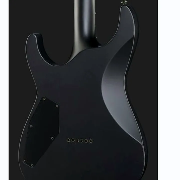 Recensione della chitarra ESP LTD M-HT Black Metal BK
