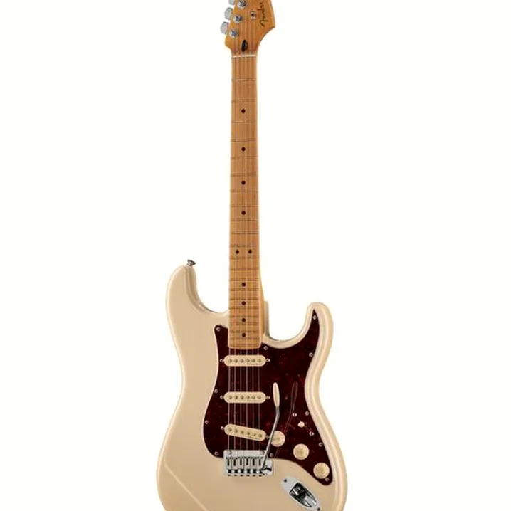 Recensione della chitarra Fender Player Plus Strat MN OLP