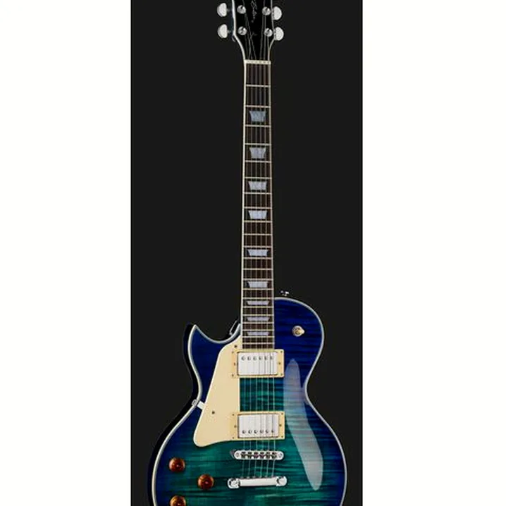 Recensione della chitarra Larry Carlton L7 TBL LH