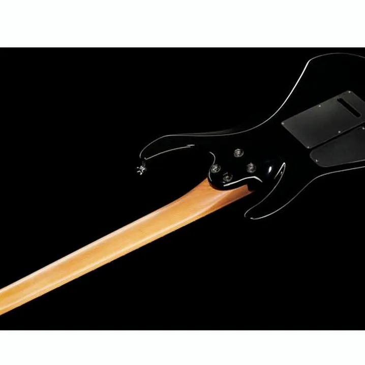 Recensione e prova della chitarra Charvel Pro-Mod DK22 SSS 2PT Black