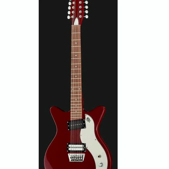 Recensione e prova della chitarra Danelectro 59X12 blood red