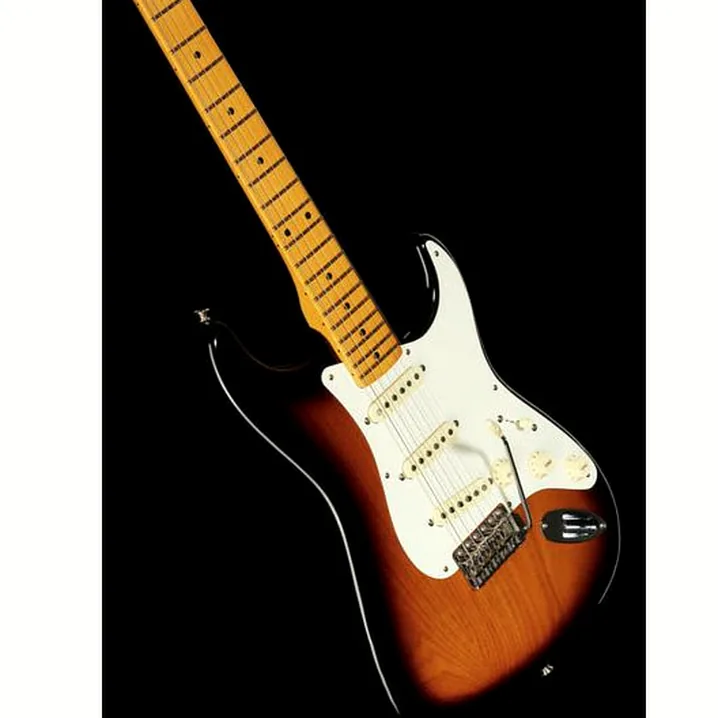 Recensione e prova della chitarra elettrica Fender EJ 1954 Virginia Strat MN 2-SB