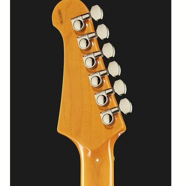 Recensione e prova della chitarra elettrica Yamaha Pacifica 612V II FM TBL