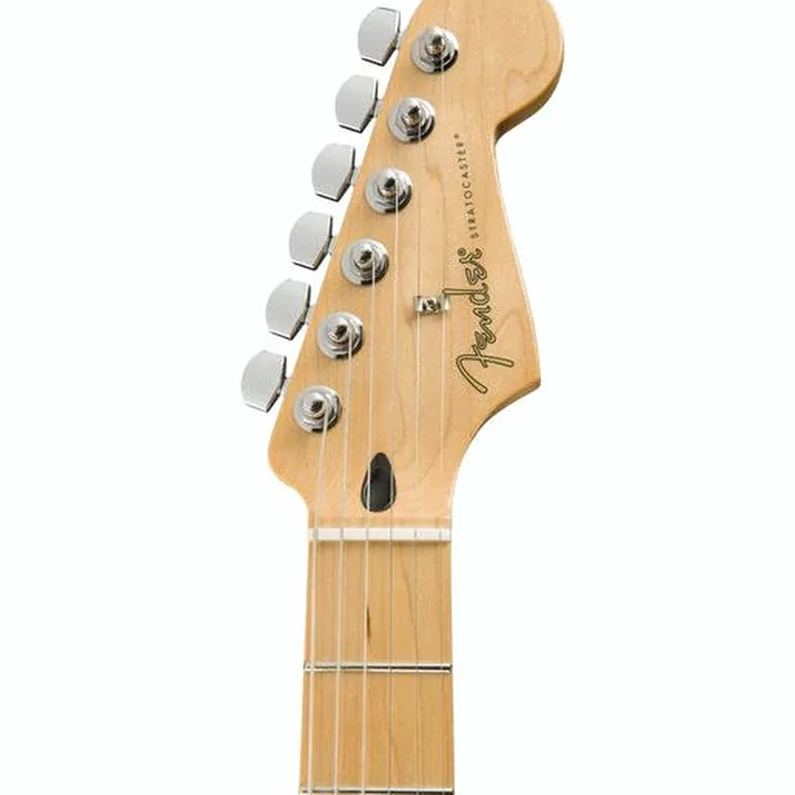 Recensione e prova della chitarra Fender Player Series Strat HSS MN 3TS
