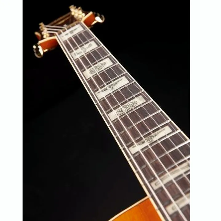 Recensione e prova della chitarra Gretsch G6120 Eddie Cochran