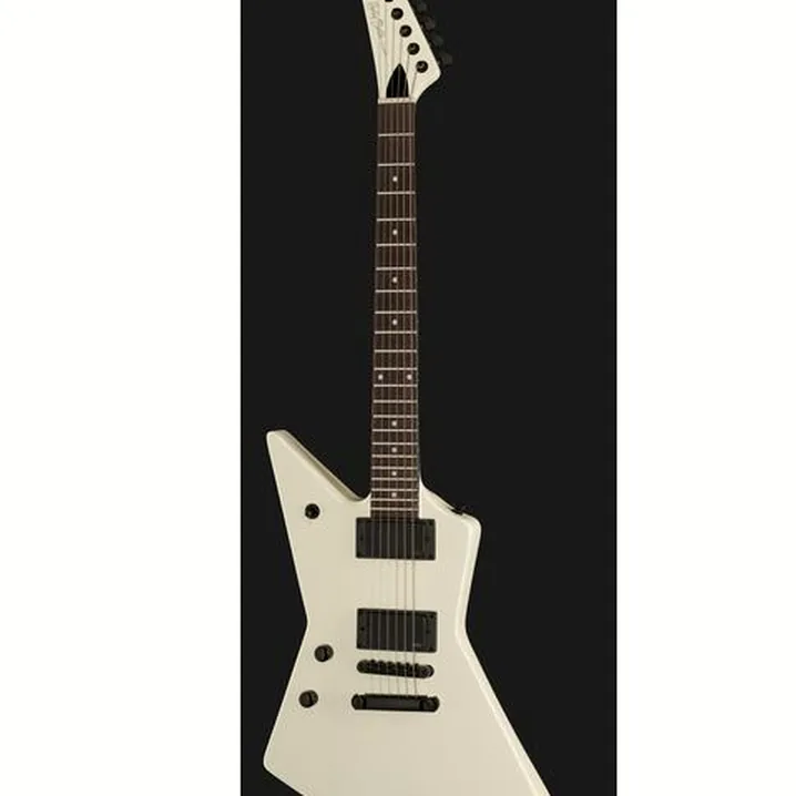 Recensione e prova della chitarra Harley Benton EX-84 LH Modern EMG VW