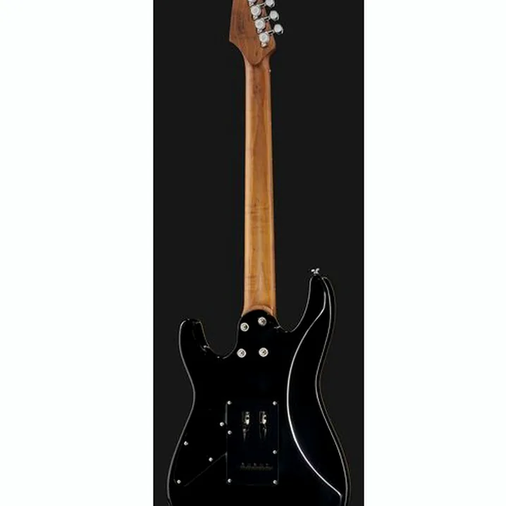 Recensione e prova della chitarra Harley Benton Fusion-III HSH Roasted FCH