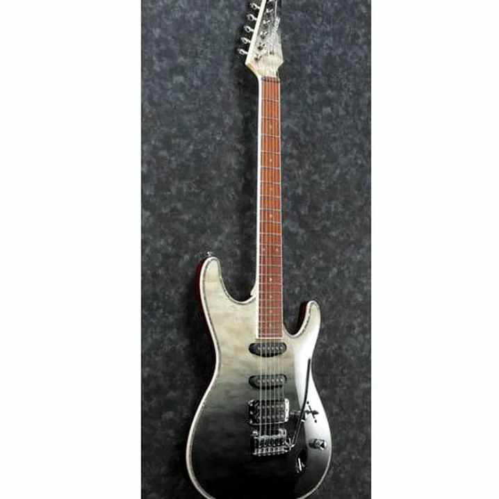 Recensione e prova della chitarra Ibanez SA360NQM-BMG