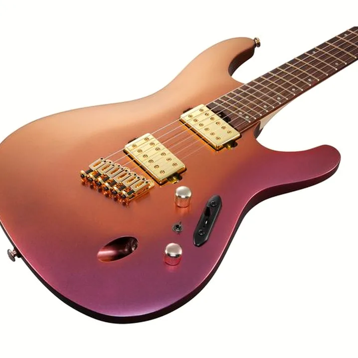 Recensione e prova della chitarra Ibanez SML721-RGC