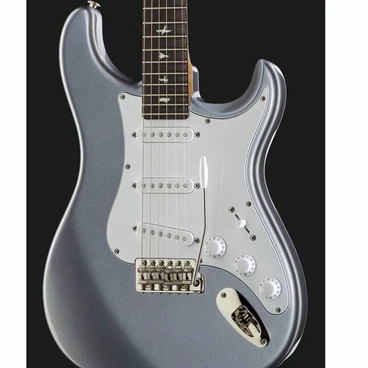 Recensione e prova della chitarra PRS John Mayer Silver Sky Tungsten