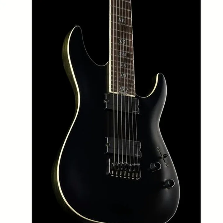 Recensione e prova della chitarra Schecter C-7 SLS Evil Twin SBK
