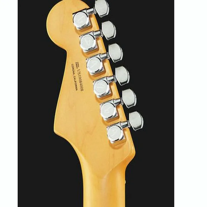 Recensione e Test Chitarra Elettrica Fender AM Ultra Strat MN Cobra Blue