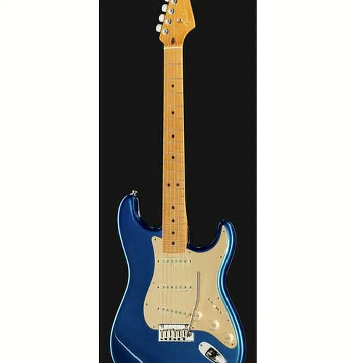 Recensione e Test Chitarra Elettrica Fender AM Ultra Strat MN Cobra Blue