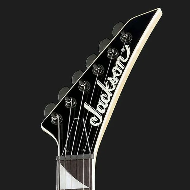 Recensione e Test Chitarra Elettrica Jackson JS32T King V AH BK