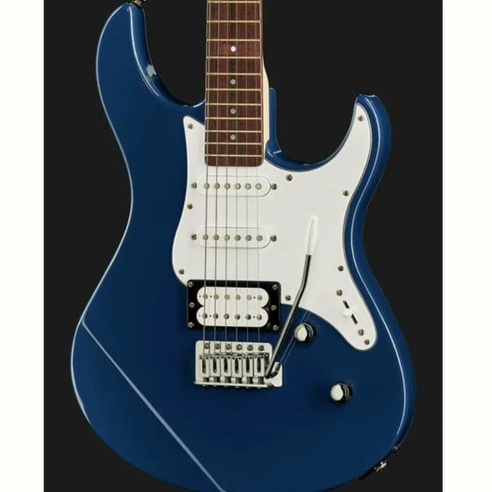 Recensione e Test Chitarra Elettrica Yamaha Pacifica 112V UBL RL