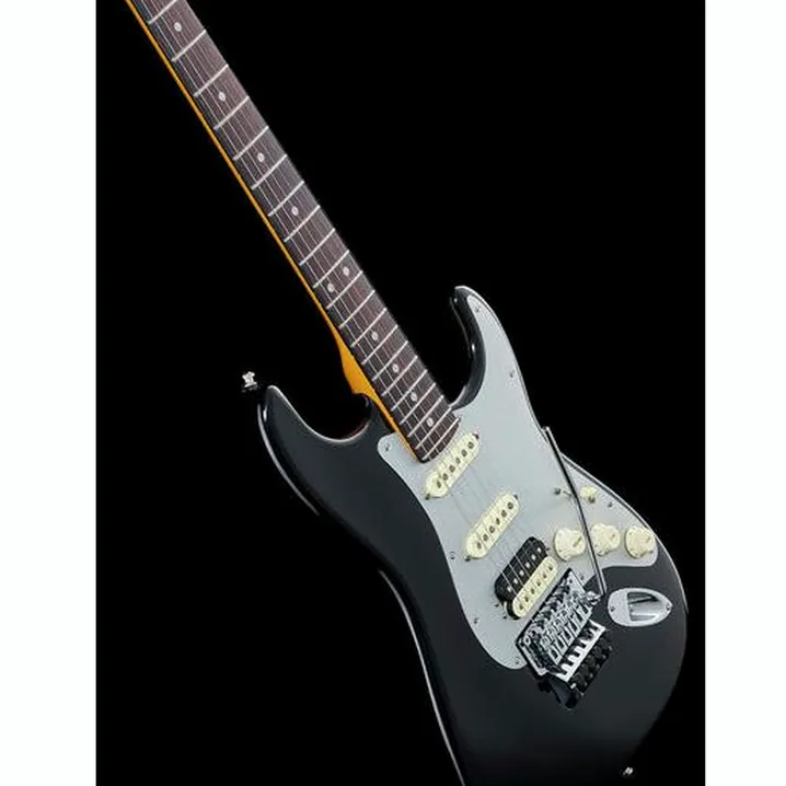 Recensione e Test Chitarra Fender AM Ultra Luxe Strat HSS FR MB