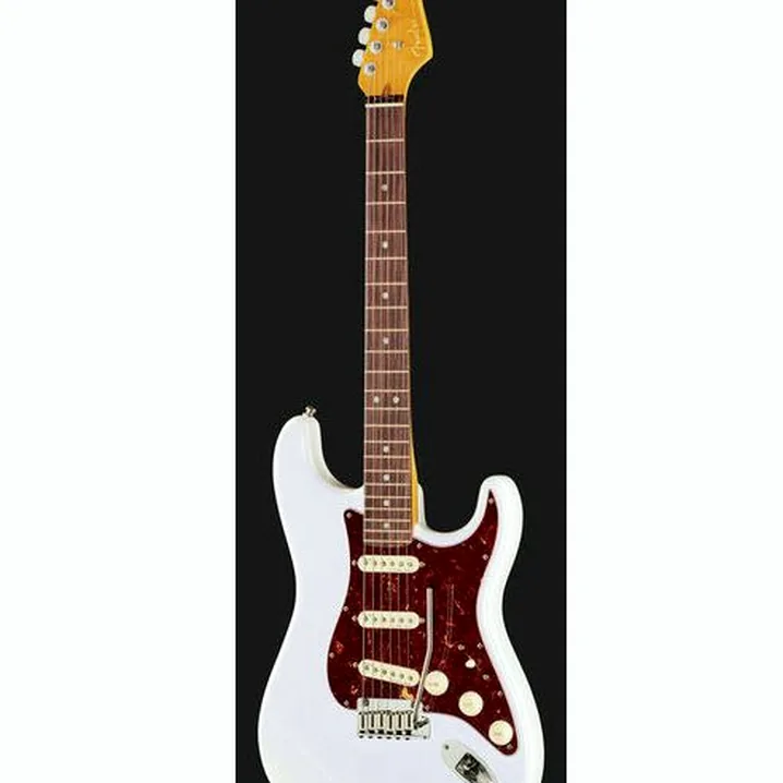 Recensione e Test Chitarra Fender AM Ultra Strat RW Arctic Pearl