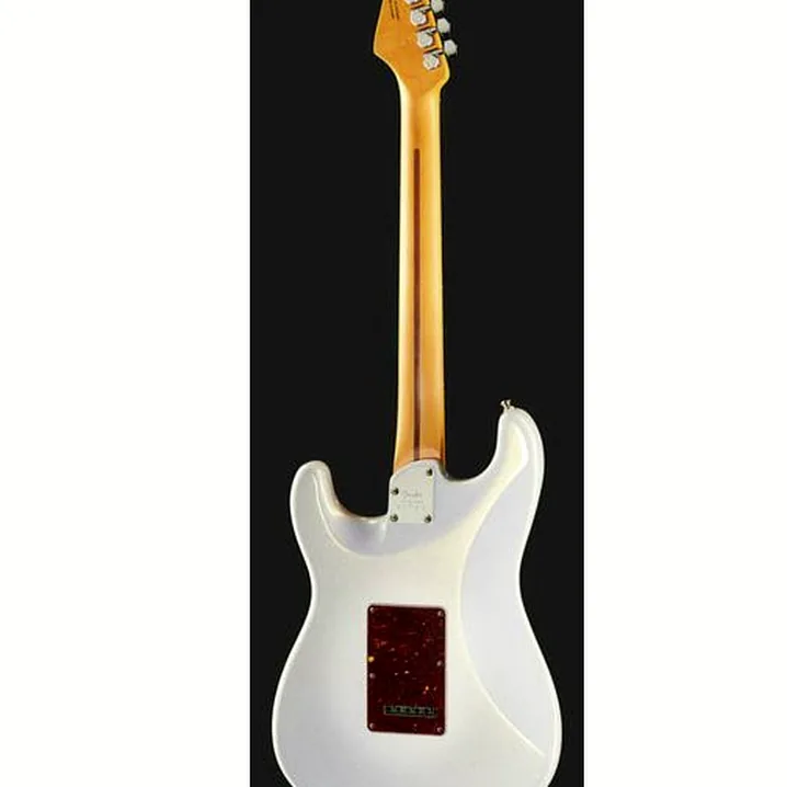 Recensione e Test Chitarra Fender AM Ultra Strat RW Arctic Pearl