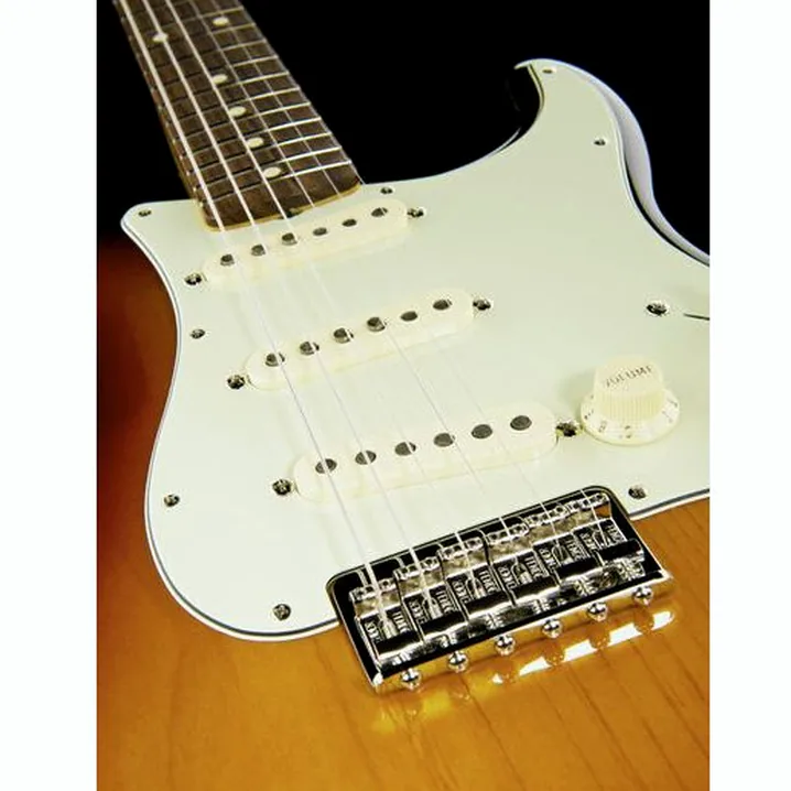 Recensione e Test Chitarra Fender Robert Cray Standard 3TSB
