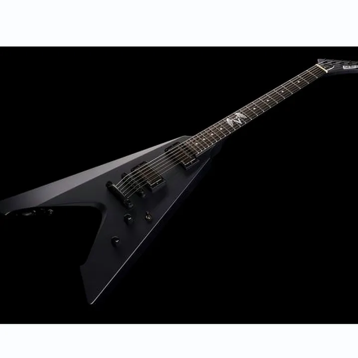 Recensione e Test della chitarra elettrica ESP Vulture BKS Hetfield