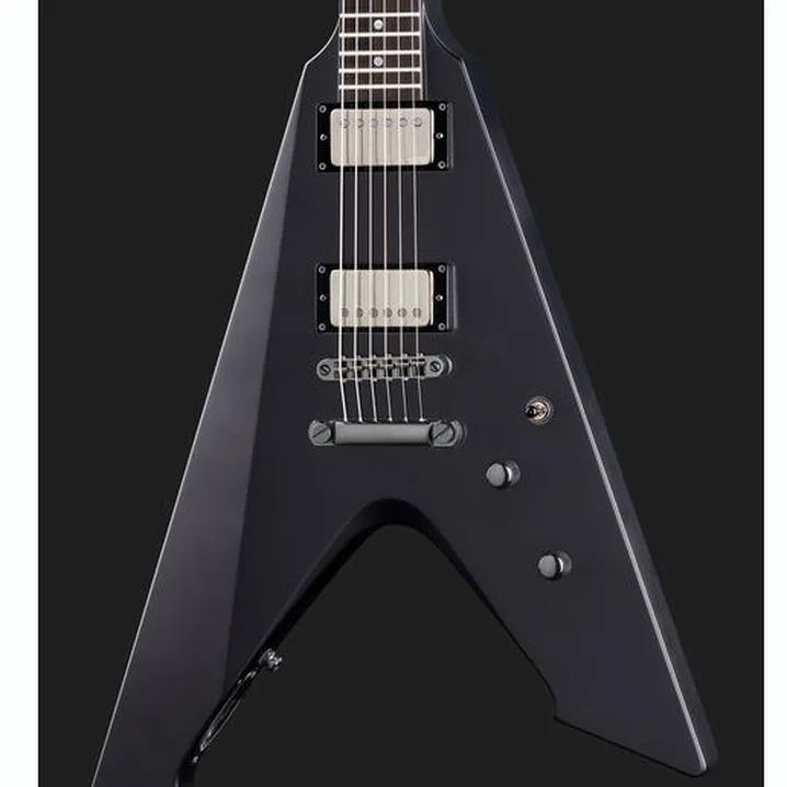 Recensione e Test della chitarra elettrica ESP Vulture BKS Hetfield