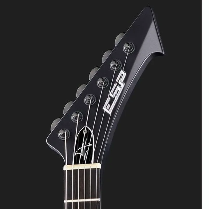 Recensione e Test della chitarra elettrica ESP Vulture BKS Hetfield