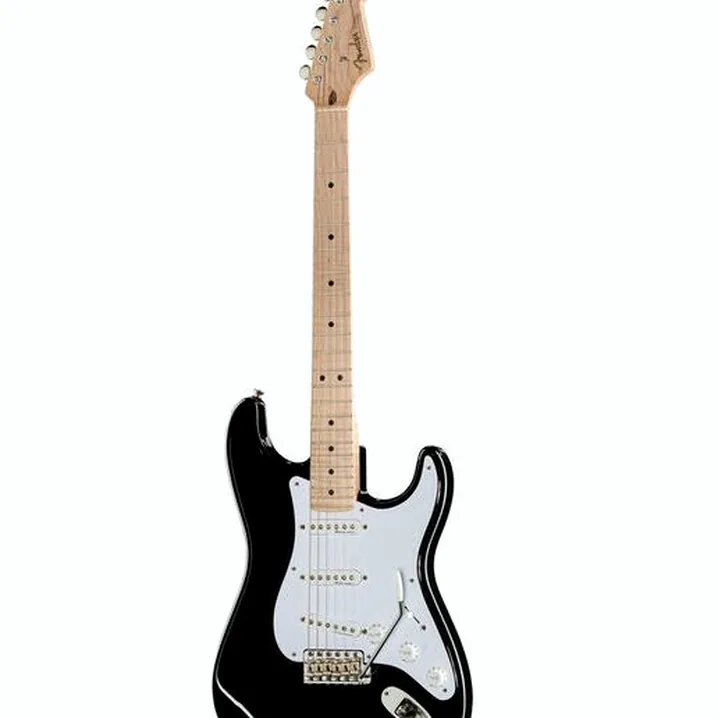 Recensione e Test della chitarra elettrica Fender Clapton Black AAA BLK MBTK