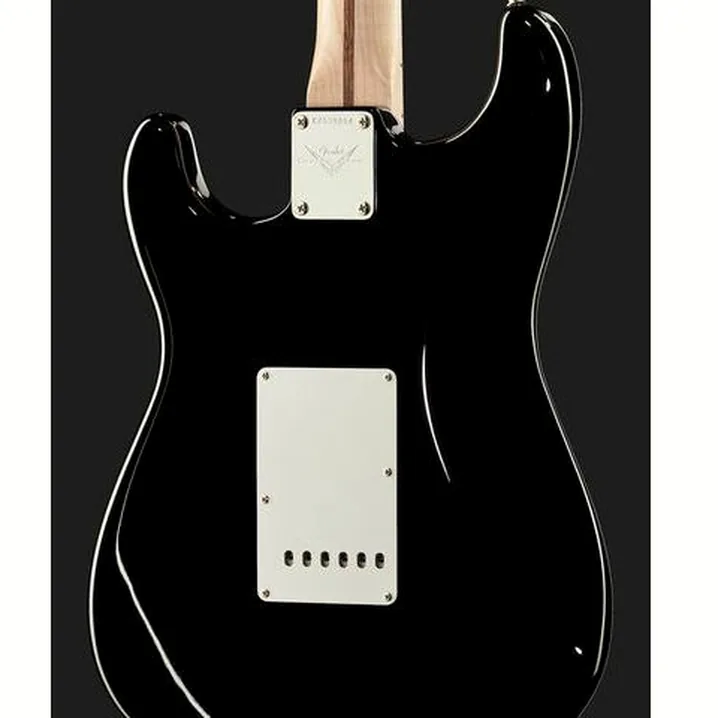 Recensione e Test della chitarra elettrica Fender Clapton Black AAA BLK MBTK