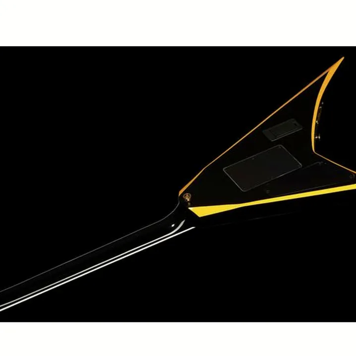 Recensione e Test della chitarra Jackson RRX24 Black with Yellow Bevels