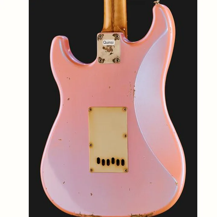 Recensione e Test della chitarra LSL Saticoy RW Ice Pink Med Aged