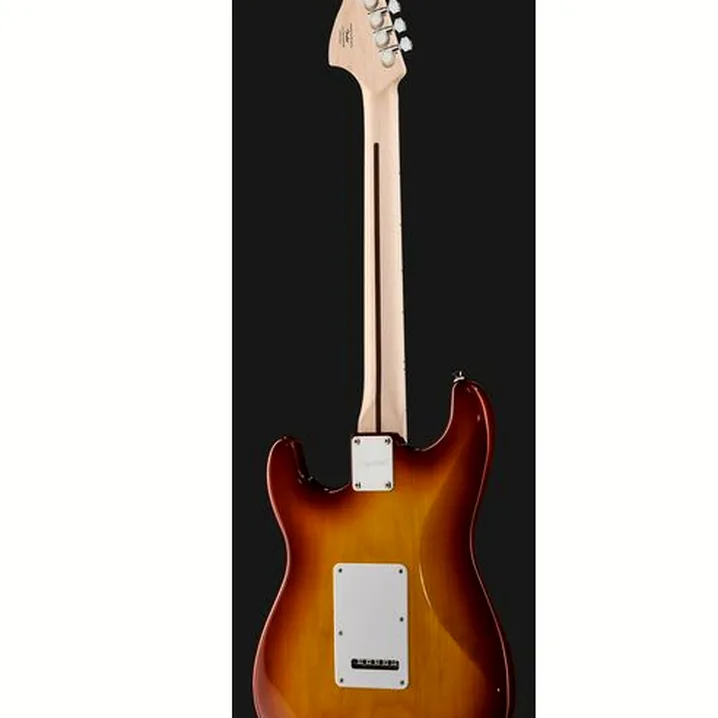 Recensione e Test della chitarra Squier Affinity Strat FM HSS S Set