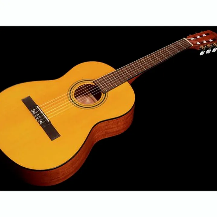 Recensione e Test Fender ESC80 Educational 3/4 NT