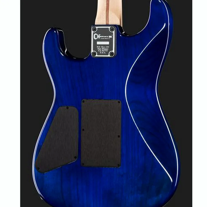 Recensione, Test Chitarra Elettrica Charvel San Dimas HSS FR QMT Chlorine