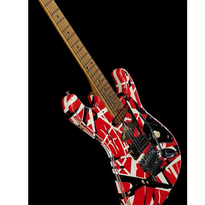 Recensione, Test Chitarra Elettrica Evh Frankie Striped MN Relic R/W/B