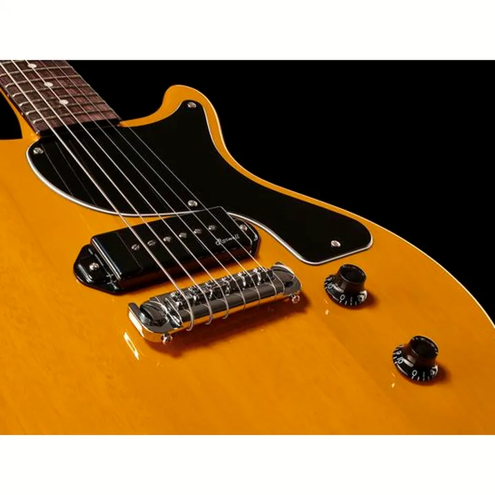 Recensione, Test Chitarra Elettrica Harley Benton DC-Junior FAT TV Yellow Set