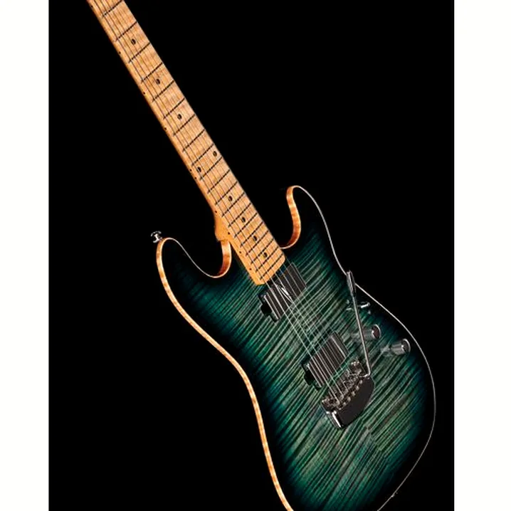 Recensione, Test Chitarra Elettrica Music Man Sabre HT Yucatan