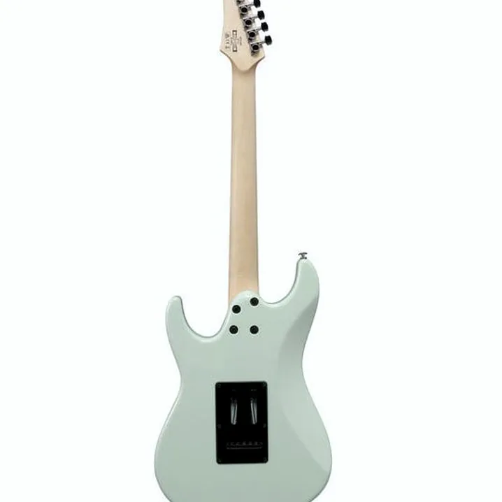 Recensione, Test della chitarra elettrica Ibanez AZES40-MGR