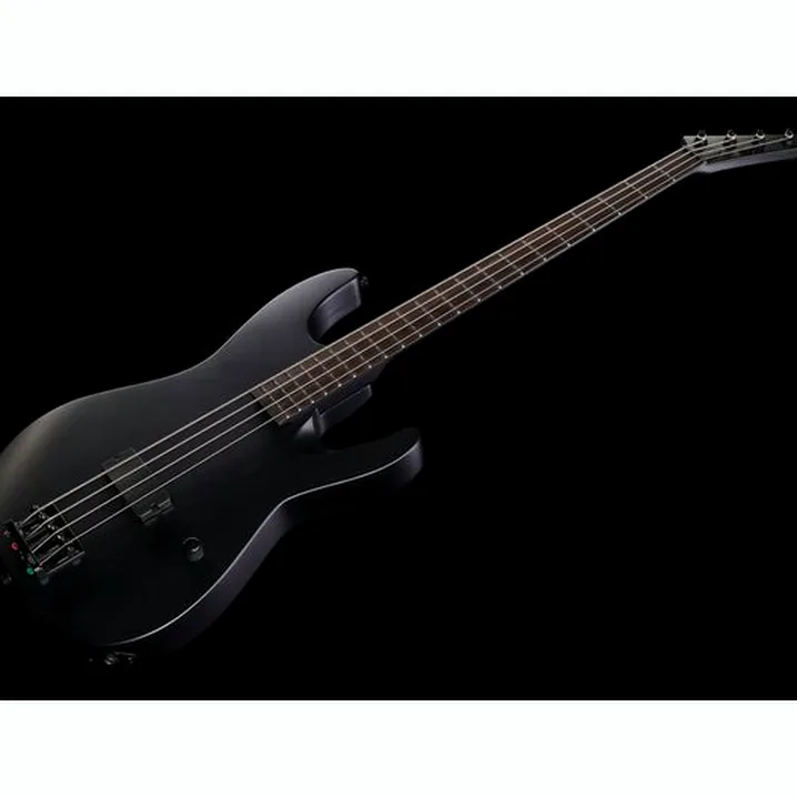 Recensione, Test: ESP LTD M-4 Black Metal