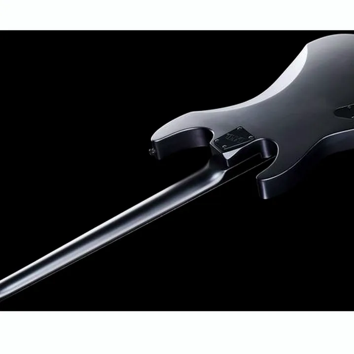 Recensione, Test: ESP LTD M-4 Black Metal