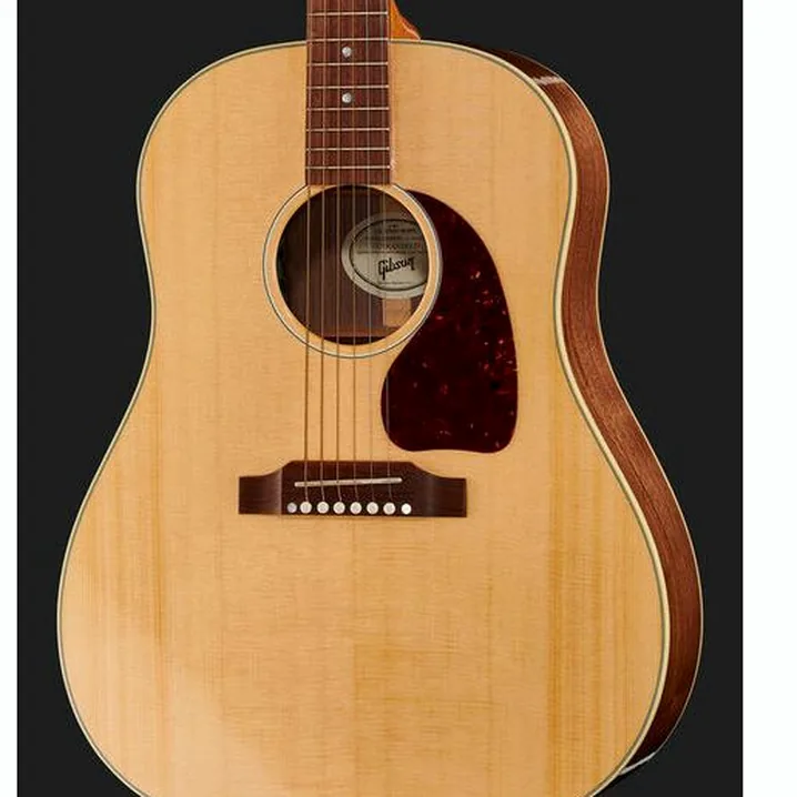 Recensione, Test: Gibson J-45 Studio Walnut NA