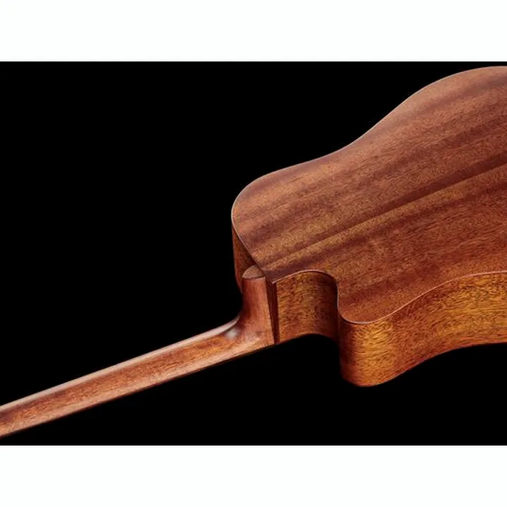 Recensione, Test: Harley Benton CLD-15MCE SolidWood